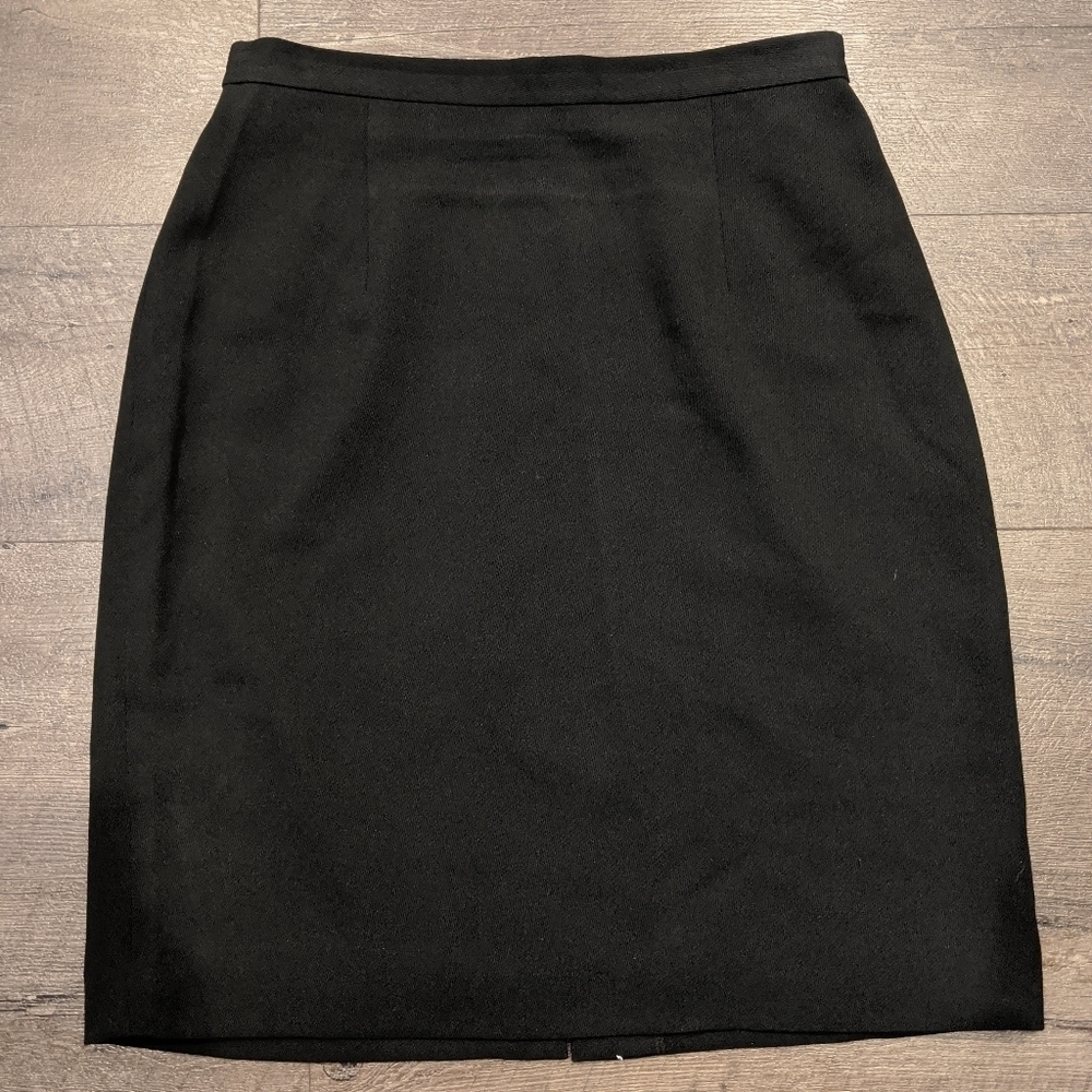 Ann Taylor LOFT Black Skirt Size 8